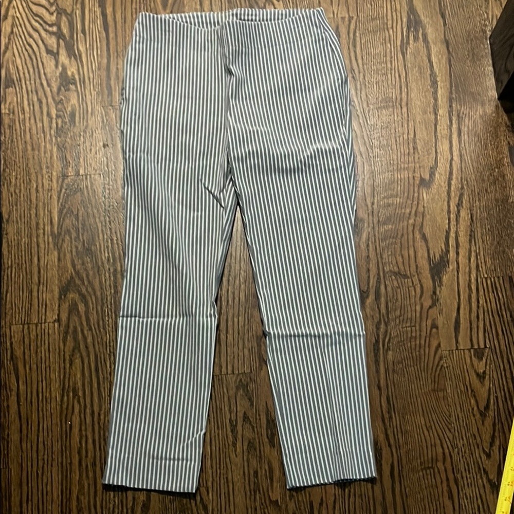 Chico's 00P Striped Black and White women's slip on Pants